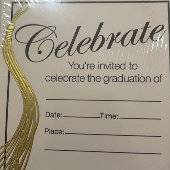 Graduation Invitations - Picture 2 of 3